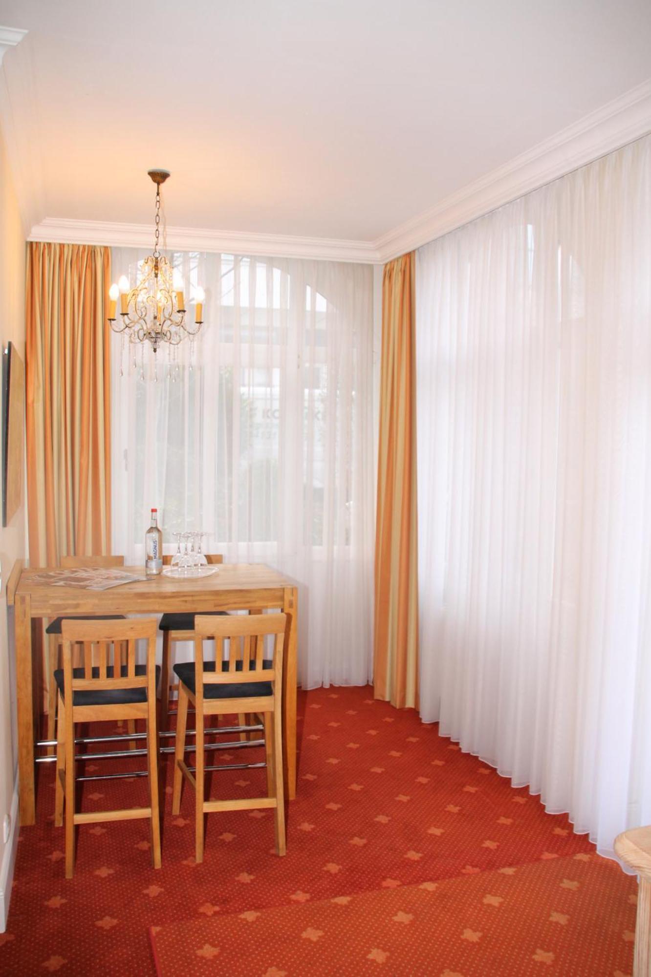 טימנדורפר שטרנד Romantik Im Hotel Villa Roehl חדר תמונה